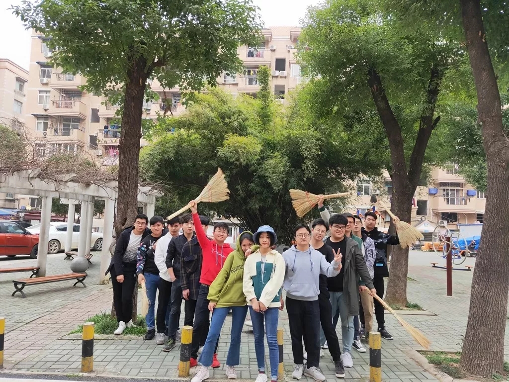 【永信贵宾会学校】学习雷锋精神，你我同行
